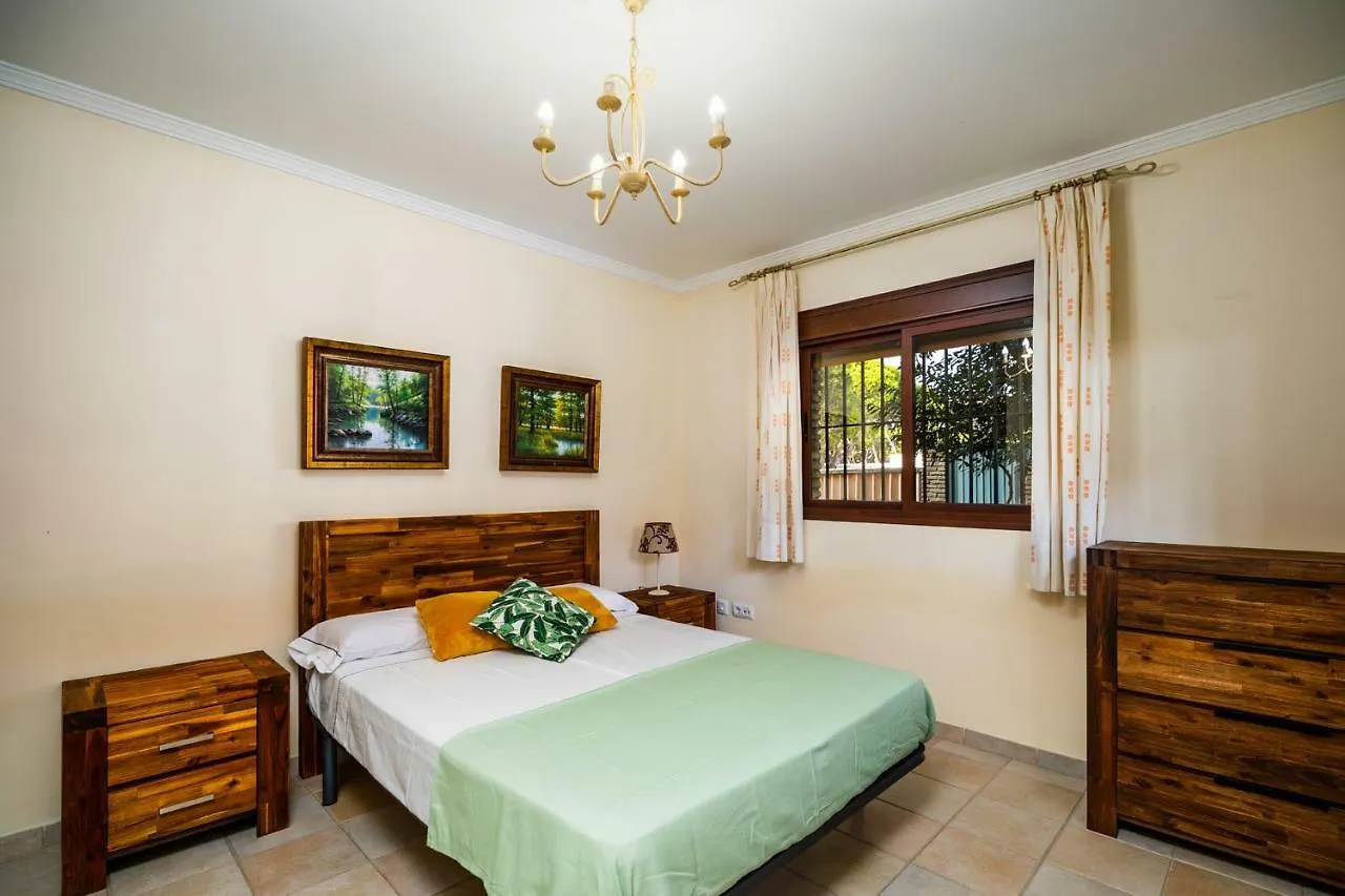 Holiday home Casa Los Laureles Villa Chiclana de la Frontera